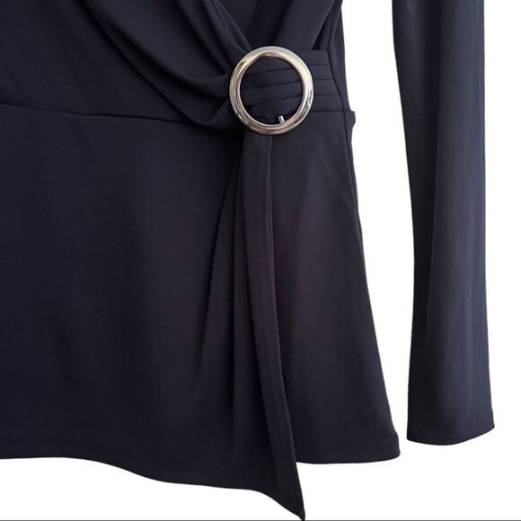 White House | Black Market Sz XXS Faux Wrap Top Black NWT🏷 - Picture 3 of 7